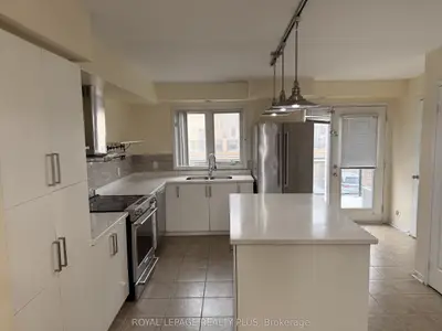 3050 Erin Centre Boulevard 85, Mississauga, ON L5M 0P5