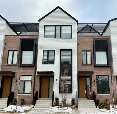 35 Lou Parsons Way 63, Mississauga, ON L5H 0B2