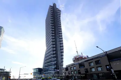 448 Burnhamthorpe Road W 1408, Mississauga, ON L5B 0R4