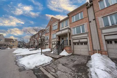 3050 Erin Centre Boulevard 7, Mississauga, ON L5M 0P5