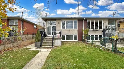 3572 Dufferin Street Lower, Toronto W05, On M3k 1n1