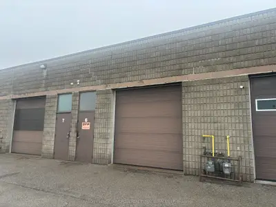 1080 Tristar Drive 6, Mississauga, ON L5T 1P1