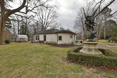 243 Shoreacres Road Cottage, Burlington, On L7l 2h3