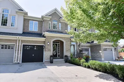 310 Duskywing Way, Oakville, ON L6L 6X6