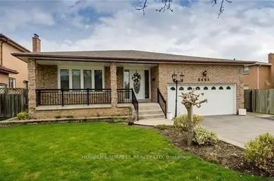 2461 President Boulevard Bsmt, Mississauga, On L5b 3e7