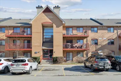 1480 Pilgrims Way 1622, Oakville, ON L6M 3G7