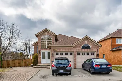 5482 Loonlake Avenue Bsmt, Mississauga, ON L5V 2J6