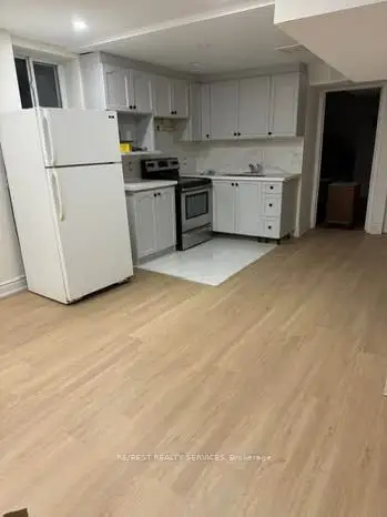 7432 Magistrate Terrace, Mississauga, ON L5W 1L2