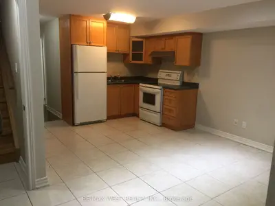 150 Wiltshire Avenue Lower, Toronto W03, ON M6N 2W1