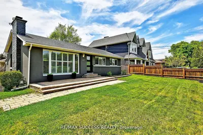 492 Sherin Drive, Oakville, On L6l 4j8