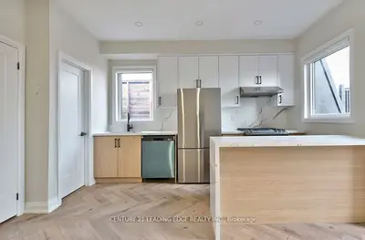 53 Boon Avenue 3, Toronto, On M6e 3z2