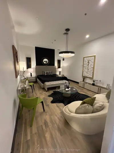 77 Samor Road 2 & 3, Toronto, On M6a 1j2