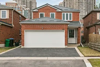 156 Macedonia Crescent, Mississauga, ON L5B 3J5