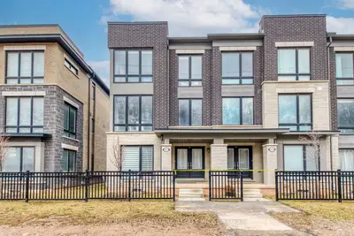 2485 Badger Crescent Unit 7 -, Oakville, ON L6M 5L9