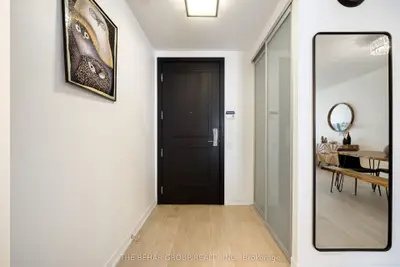 90 Park Lawn Road 2306, Toronto W06, ON M8Y 0B6