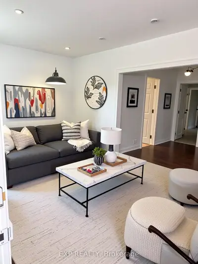 26 Avon Avenue, Toronto W03, On M6n 3w7