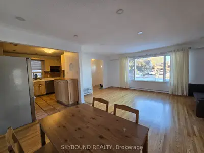 68 Monkton Avenue, Toronto W07, ON M8Z 4N5