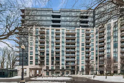1135 Royal York Road 704, Toronto W08, ON M9A 0C3