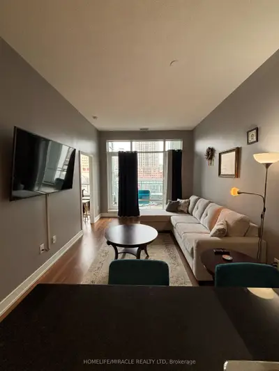 365 Prince Of Wales Drive 303, Mississauga, ON L5B 0G6