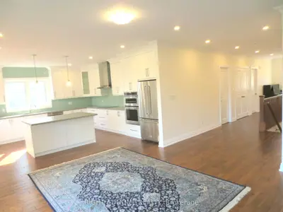 101 Prennan Avenue 2, Toronto W08, ON M9B 4C5