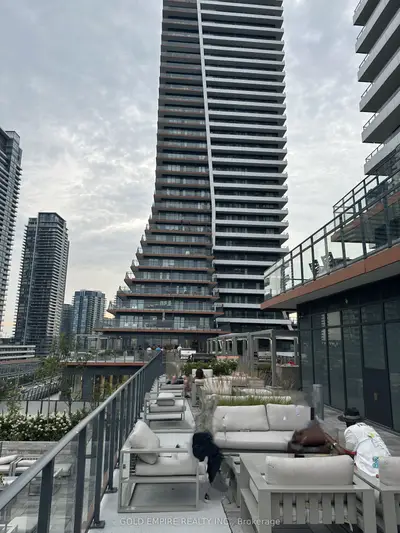 20 Shore Breeze Drive 1603, Toronto W06, ON M8V 0C7