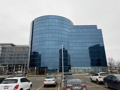 5580 Explorer Drive 200, Mississauga, ON L4W 4Y1