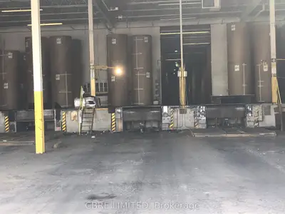2200 Islington Avenue 63, Toronto, On M9w 1s4