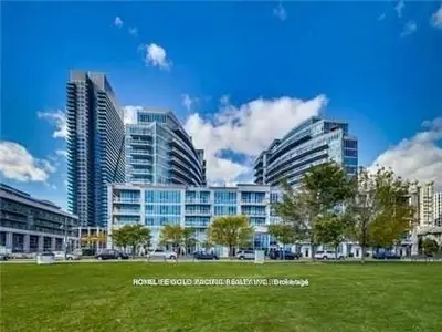 58 Marine Parade Drive 329, Toronto W06, ON M8V 4G1