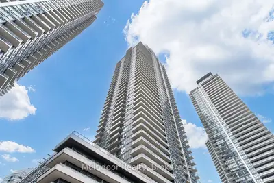 2220 Lakeshore Boulevard W 3410, Toronto W06, On M8v 1a4