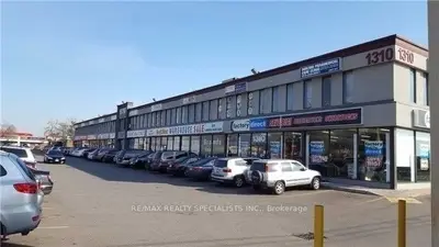 1310 Dundas Street E 200-130, Mississauga, ON L4Y 2C1