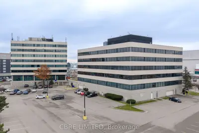 6303 Airport Road 402, Mississauga, ON L4V 1R8