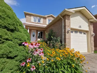 115 Clansman Trail, Mississauga, ON L4Z 3H4