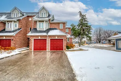 45 Bristol Road E 10, Mississauga, ON L4Z 3P5