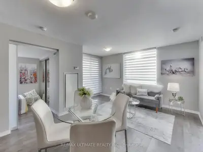 3091 Dufferin Street 1012, Toronto W04, ON M6A 0C4
