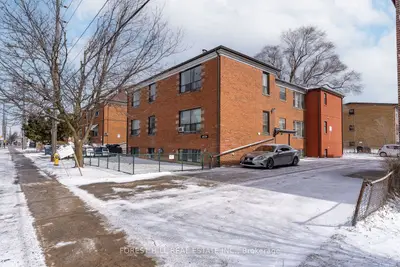 2839 Keele Street 6, Toronto W05, On M3m 2g7