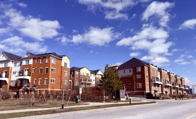 39 Hays Boulevard 6, Oakville, On L6h 0j1