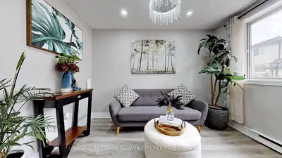 2170 Bromsgrove Road 141, Mississauga, On L5j 4j2