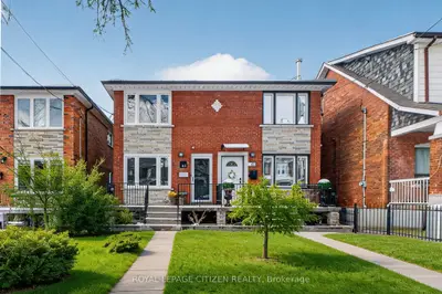 44 Prescott Avenue LOWER, Toronto W03, ON M6N 3G5