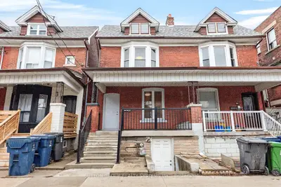 250 Christie Street, Toronto C02, ON M6G 3B8