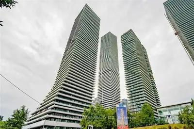 30 Shore Breeze Drive 4415, Toronto W06, On M8v 0j1