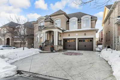 12 Haywood Drive, Brampton, On L6x 0w1