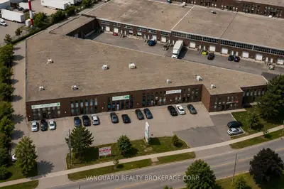 4476 Chesswood Drive 1-4, Toronto W05, On M3j 2b9