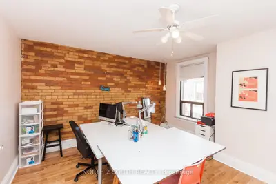 1257 King Street W Upper, Toronto W01, ON M6K 1G6