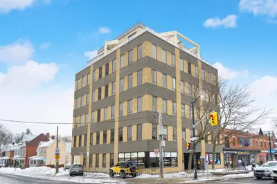 1 St Johns Road 402, Toronto W02, ON M6P 1T7