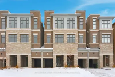 8 Tarmola Park Court, Toronto W05, On M9l 0a6