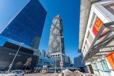 138 Downes Street 1108, Toronto W02, On M5e 0e4