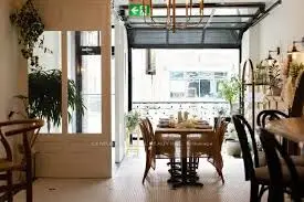 1564 Queen Street W, Toronto W01, On M6r 1a6