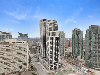 30 Elm Drive W 706, Mississauga, On L5b 0n6