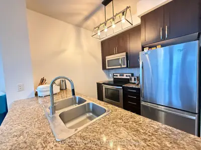 4070 Confederation Parkway 2608, Mississauga, ON L5B 0E9