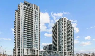 15 Zorra Street W 610, Toronto W08, On M8z 0c1